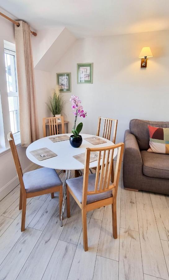 Heart Of Inverness-City Apartment Buitenkant foto